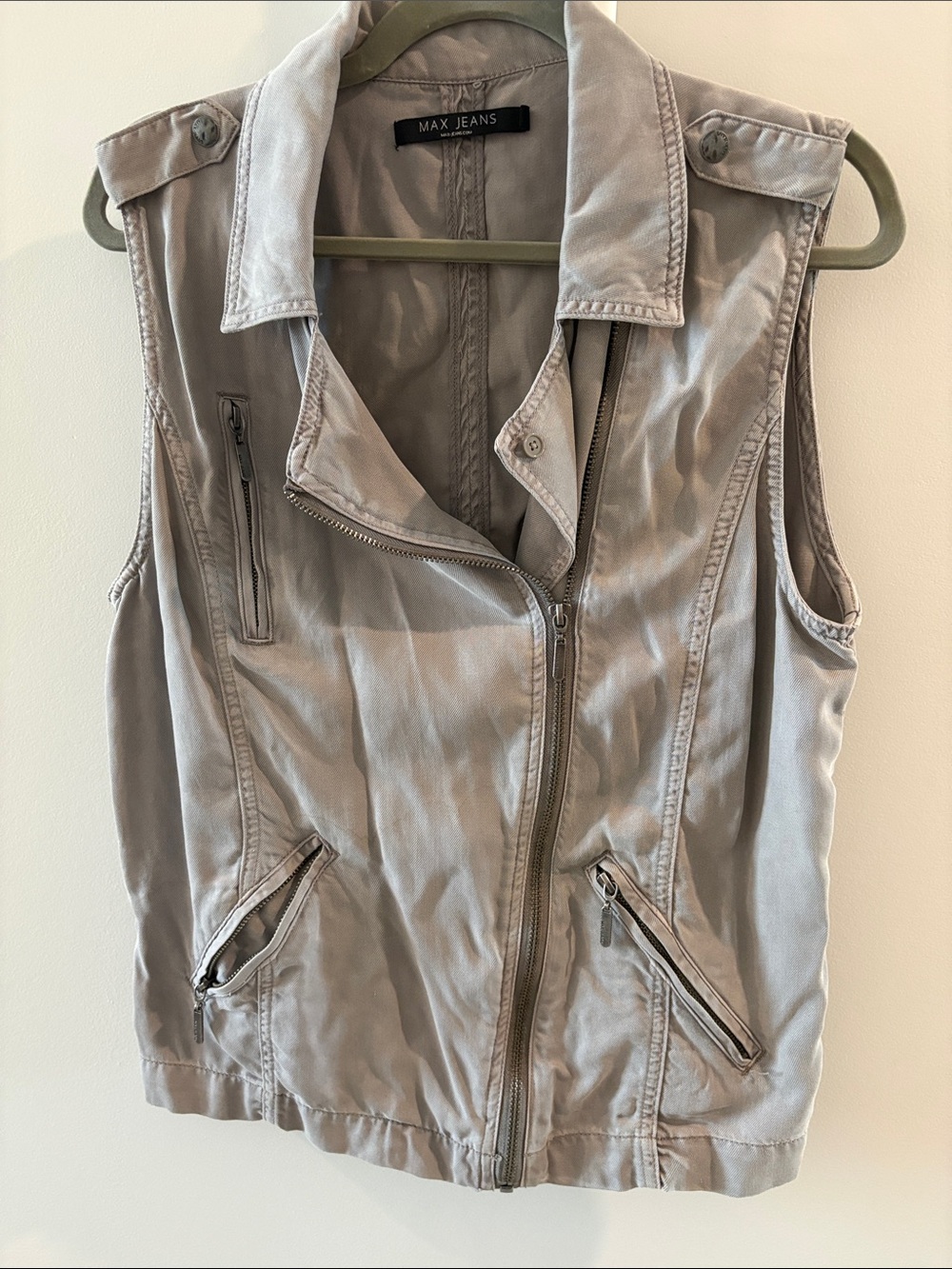 Max Jeans Light Grey Sleeveless Zip-Front Utility Vest